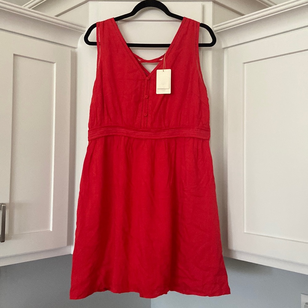 Skies Are Blue Red Sleeveless V-Neck Sundress